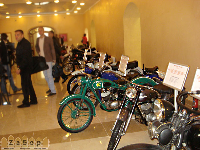 http://zabor.zp.ua/gallery/data/media/887/motocikli2.jpg